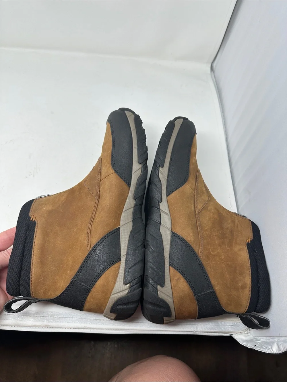 Clark’s Boots Size 11